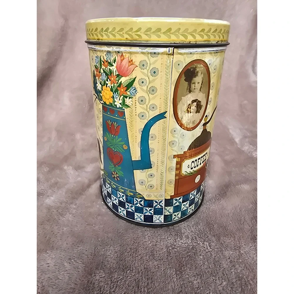 Vintage Hallmark 1776-1976 Bicentennial Folk Art Metal Tin Canister 350EBC55-7